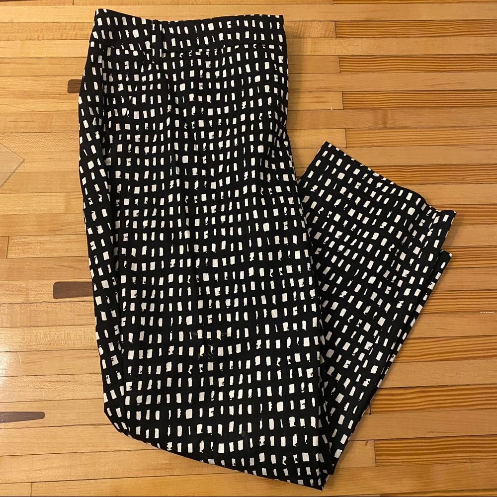 Straight Leg Ankle Pants